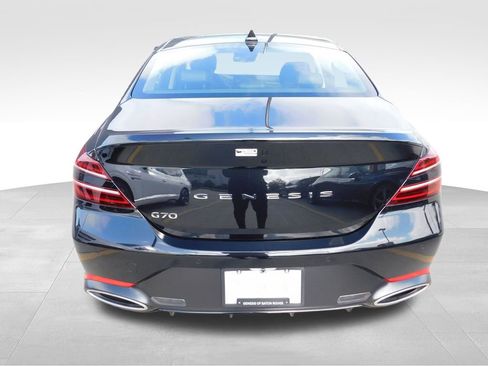 Used 2026 Genesis G70 2.5T Prestige image 7