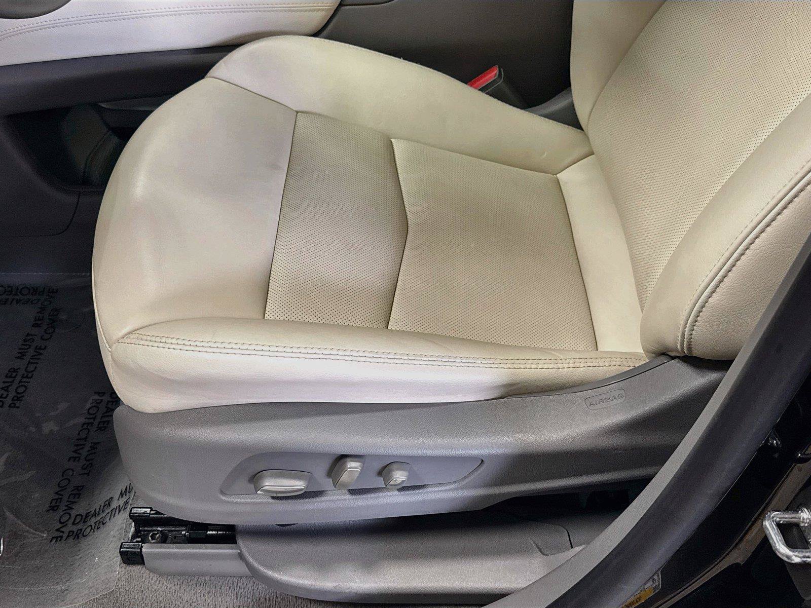 Used 2023 Cadillac XT5 Premium Luxury w/ Technology Package FWD image 20