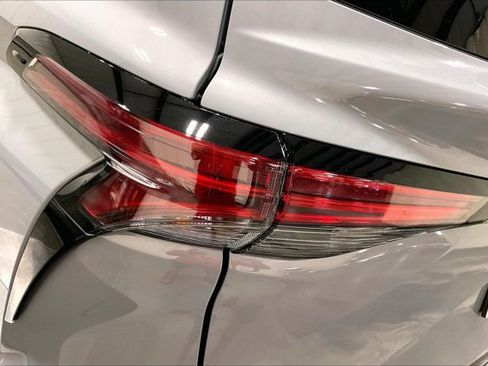 Used 2026 Toyota Sienna XSE AWD/4WD image 30