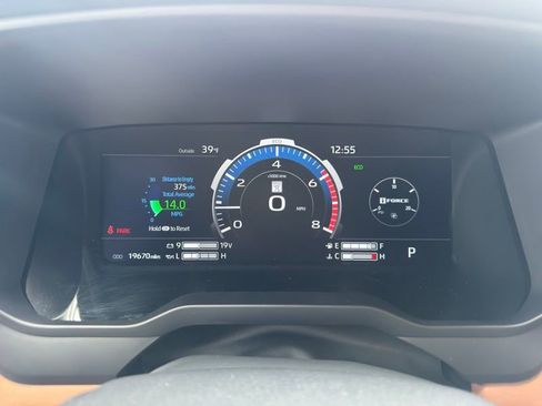 Used 2024 Toyota Tundra 1794 Edition image 12