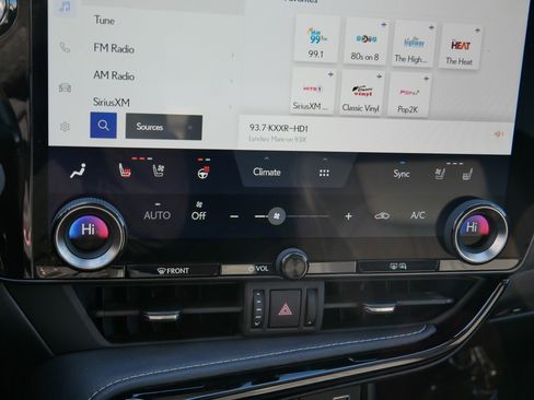 Used 2023 Lexus NX 350 AWD image 21