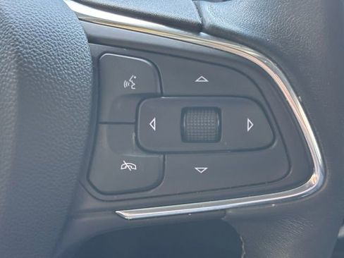 Used 2023 Buick Envision Essence FWD image 15