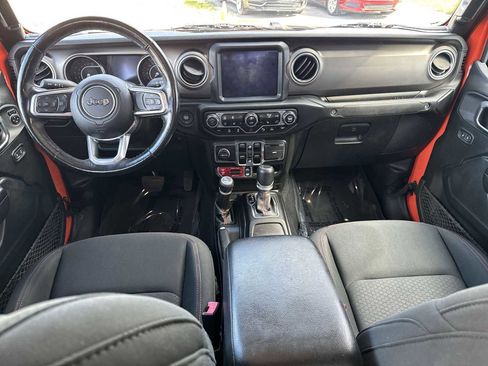 Used 2020 Jeep Gladiator Rubicon AWD/4WD image 15