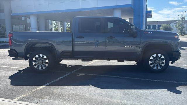 Used 2025 Chevrolet Silverado 2500 Custom w/ Custom Value Package AWD/4WD image 8