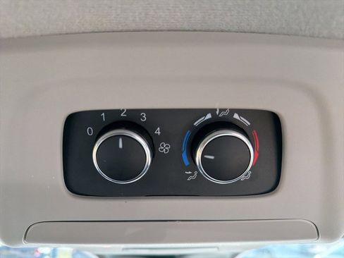 Used 2023 Ford Transit 350 XL image 12