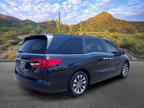 Used 2024 Honda Odyssey EX-L image 4