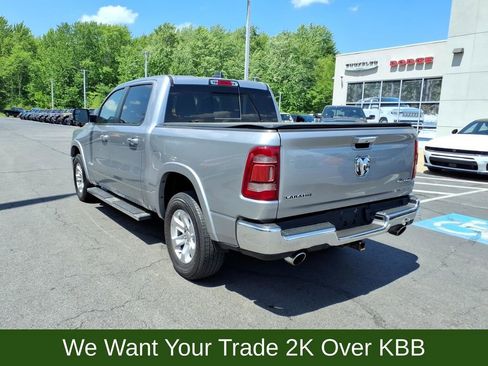 Used 2022 RAM 1500 Laramie AWD/4WD image 9