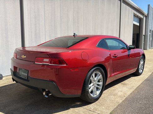 Used 2015 Chevrolet Camaro LS RWD image 3
