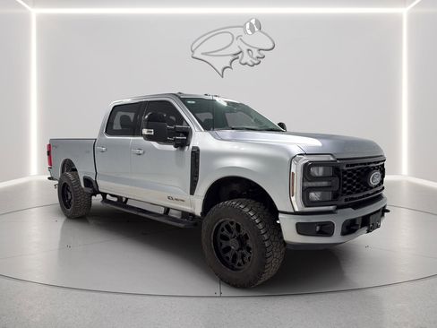 Used 2024 Ford F250 Lariat w/ Sport Appearance Package image 8