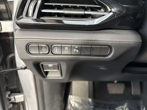 Used 2024 Acura MDX w/ Technology Package AWD/4WD image 16