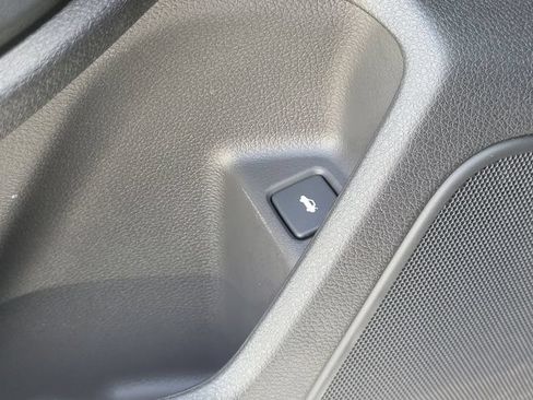 Used 2018 Honda Civic EX-L image 27