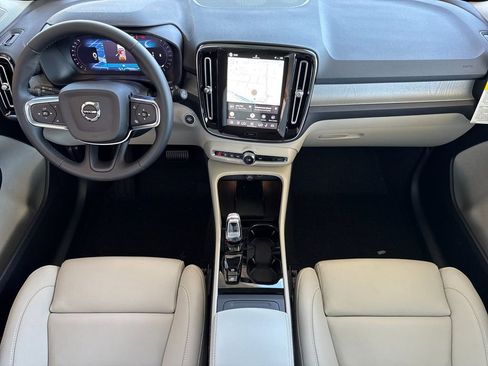 New 2026 Volvo XC40 B5 Plus w/ Protection Package Premier AWD/4WD image 12