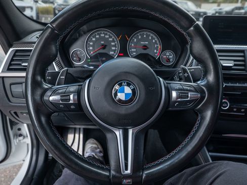 Used 2018 BMW M3 Base image 35