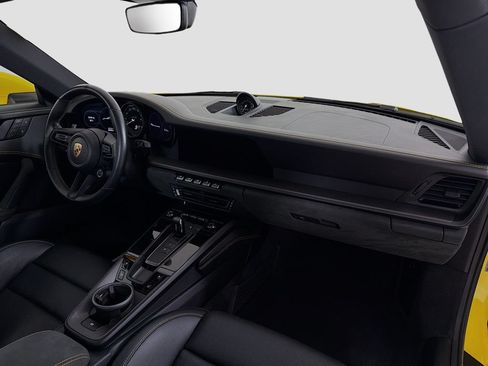 Certified 2023 Porsche 911 Carrera GTS RWD image 27
