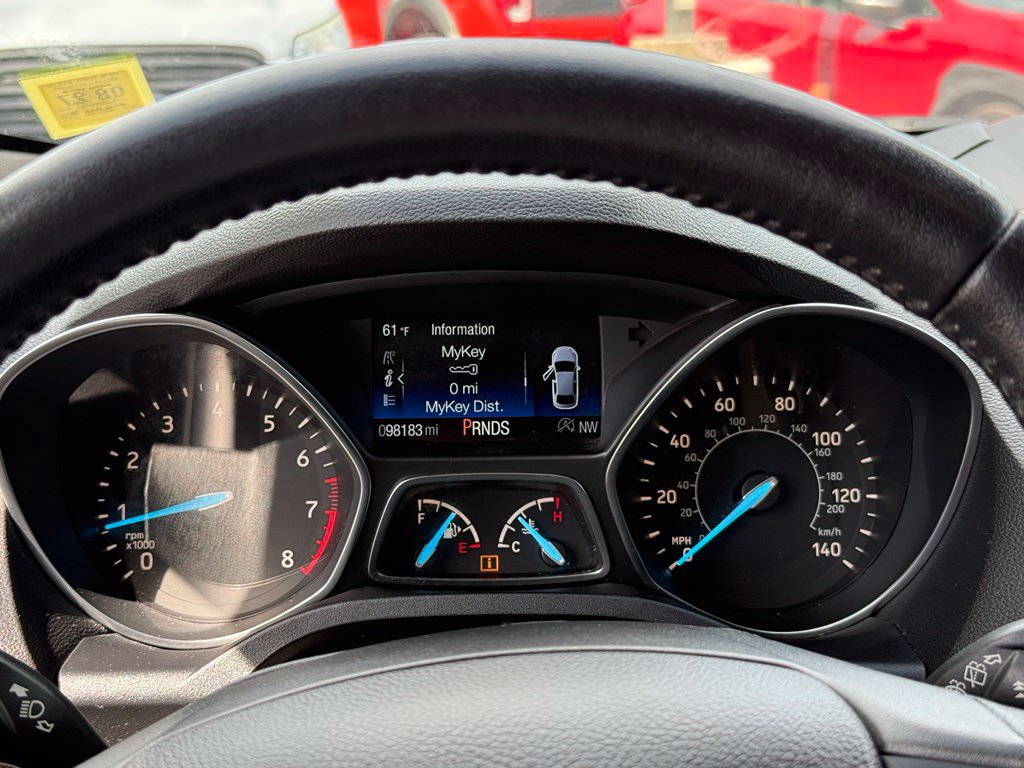 Used 2018 Ford Escape SEL w/ Ford Safe & Smart Package AWD/4WD image 12