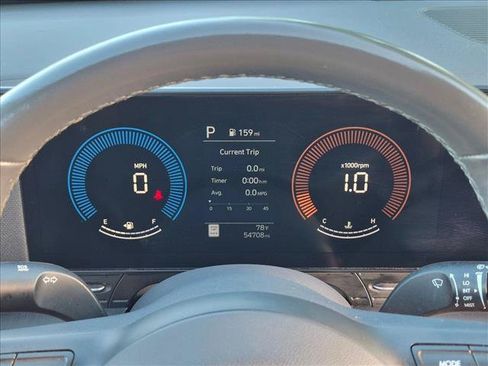 Used 2024 Hyundai Kona SEL FWD image 11