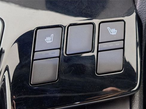 Used 2025 Kia Sportage X-Line w/ Premium Package image 22