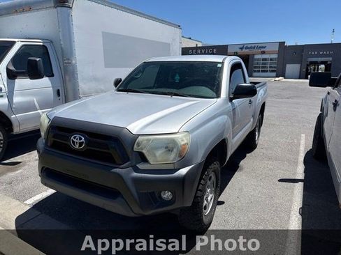 Used 2012 Toyota Tacoma 2WD Regular Cab image 3