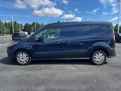 Used 2022 Ford Transit Connect XL FWD image 2