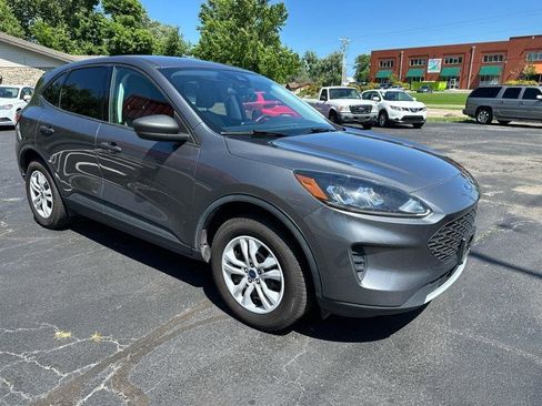 Used 2022 Ford Escape S AWD/4WD image 3