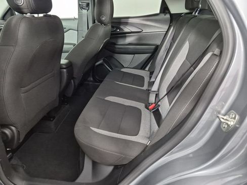 Used 2024 Chevrolet TrailBlazer LT FWD image 30
