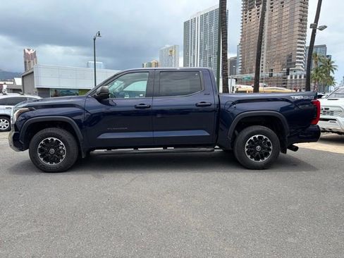 Used 2023 Toyota Tundra SR5 w/ TRD Off-Road Package AWD/4WD image 5
