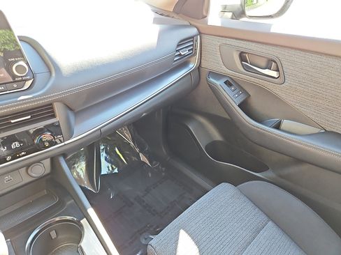 Certified 2023 Nissan Rogue SV AWD/4WD image 25