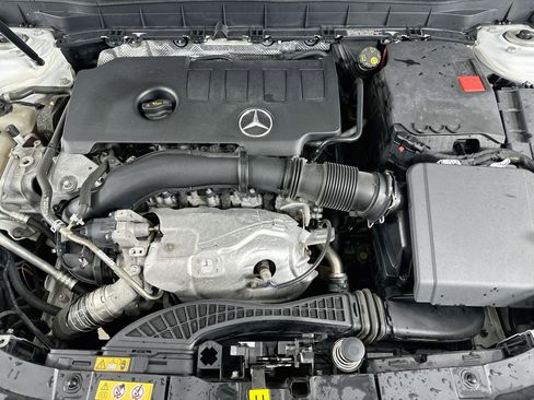 Certified 2022 Mercedes-Benz GLB 250 4MATIC image 34
