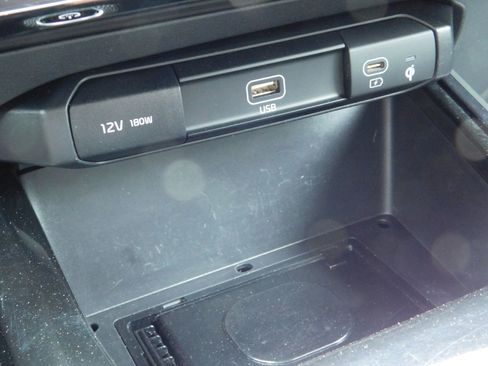Used 2023 Kia Niro Wind FWD image 20