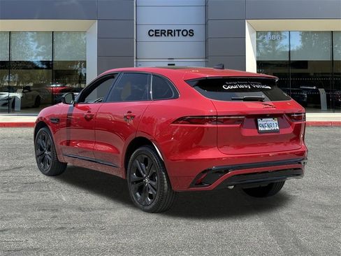 Used 2025 Jaguar F-PACE R-Dynamic S image 7