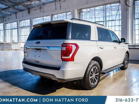 Used 2021 Ford Expedition XLT AWD/4WD image 30