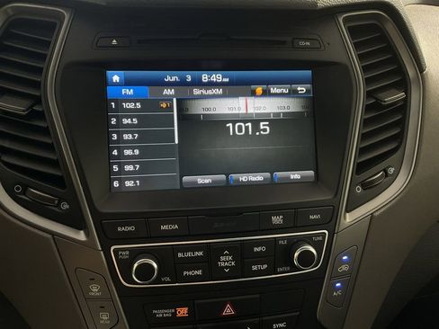 Used 2018 Hyundai Santa Fe Sport w/ 2.4L Tech Package 04 AWD/4WD image 26