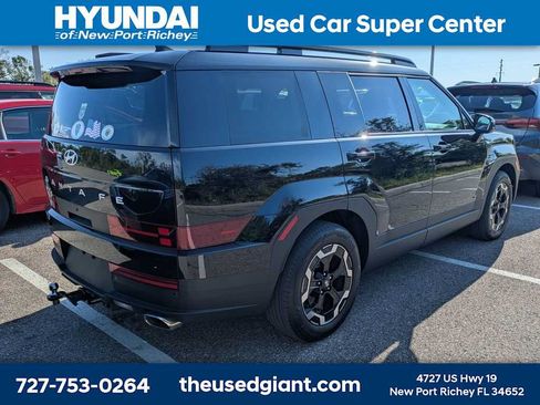 Used 2025 Hyundai Santa Fe SEL w/ Tow & Go Package FWD image 2