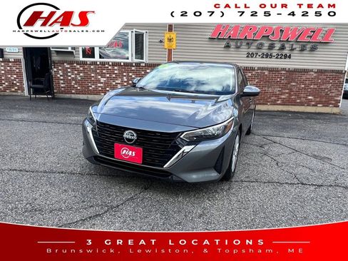Used 2024 Nissan Sentra S image 1