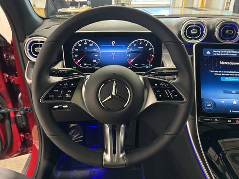 New 2026 Mercedes-Benz GLC 300 4MATIC image 8