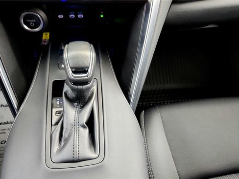 Certified 2023 Toyota Venza LE AWD/4WD image 27