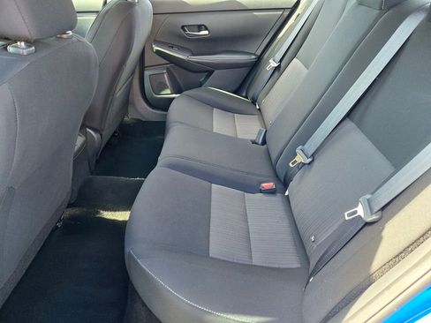 Certified 2023 Nissan Sentra SV FWD image 12
