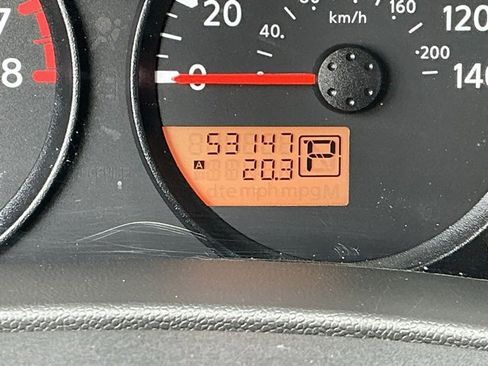 Used 2021 Nissan Frontier SV image 15