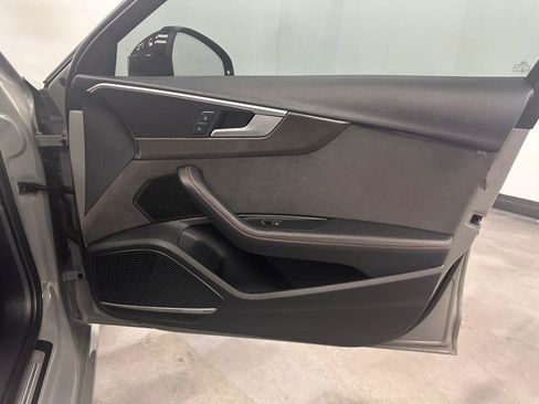 Used 2019 Audi S4 Prestige w/ Prestige Package image 44