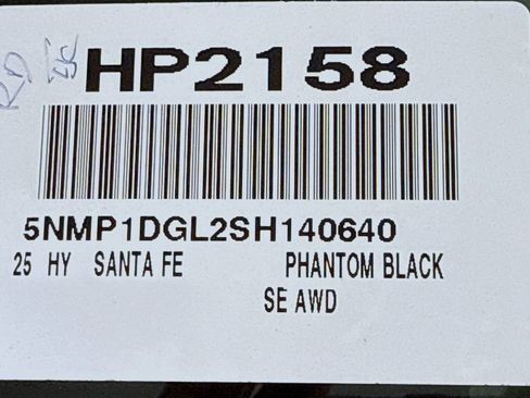 Certified 2025 Hyundai Santa Fe SE image 35