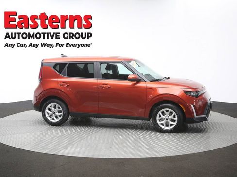Used 2024 Kia Soul LX w/ Option Group 015 FWD image 46