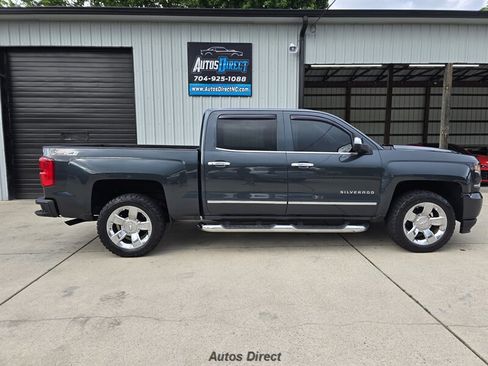 Used 2017 Chevrolet Silverado 1500 LTZ Z71 w/ LTZ Plus Package AWD/4WD image 15