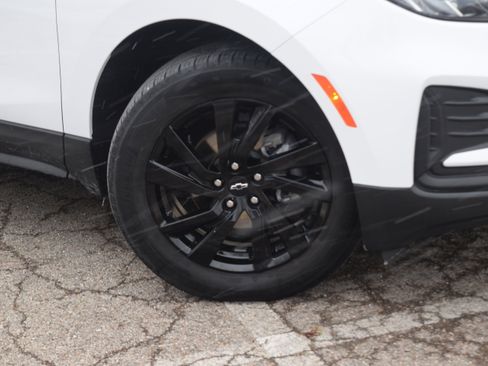 Used 2023 Chevrolet Equinox LS w/ LS Convenience Package image 29