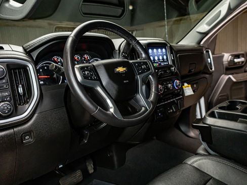 Used 2023 Chevrolet Silverado 3500 LTZ image 18