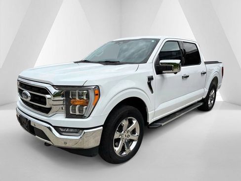 Used 2022 Ford F150 XLT w/ Equipment Group 302A High AWD/4WD image 3