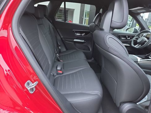 Used 2026 Mercedes-Benz GLC 300 4MATIC image 15