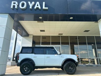 Used 2022 Ford Bronco Outer Banks w/ Sasquatch Package
