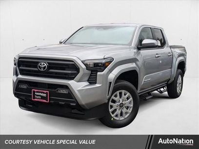 New 2025 Toyota Tacoma SR5