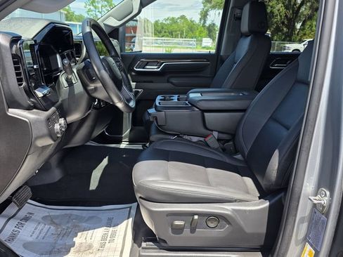 Used 2026 Chevrolet Silverado 2500 LT w/ Trail Boss Package AWD/4WD image 17