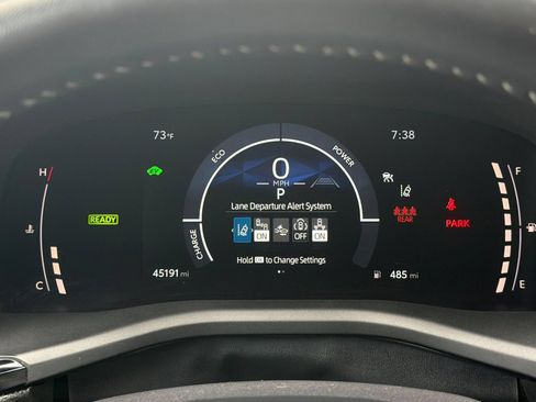 Used 2025 Toyota Camry SE w/ Convenience Package FWD image 25